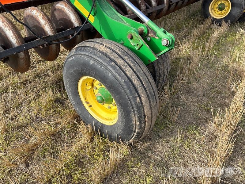 John Deere 1830 61 ft Air Drill 鑽頭