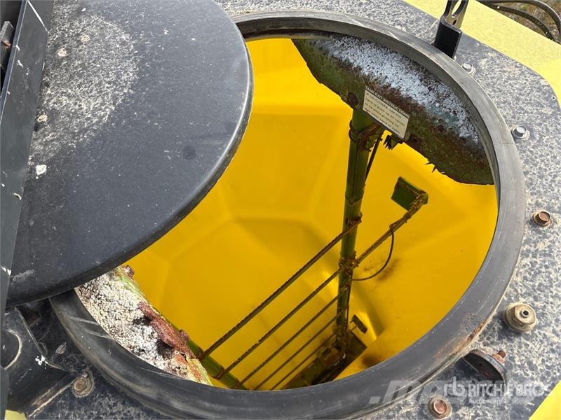 John Deere 1830 61 ft Air Drill 鑽頭