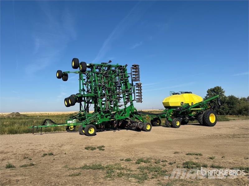 John Deere 1830 61 ft Air Drill Sējmašīnas