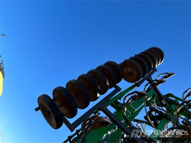 John Deere 1830 61 ft Air Drill 条播机