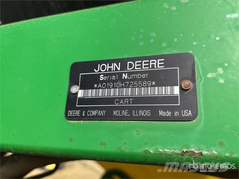 John Deere 1830 61 ft Air Drill 鑽頭