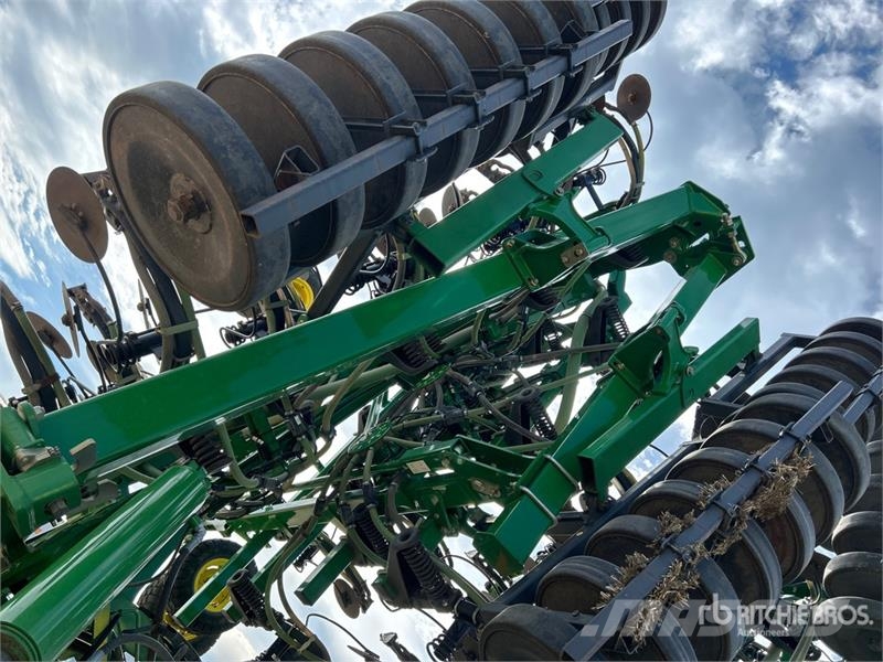 John Deere 1830 61 ft Air Drill 条播机