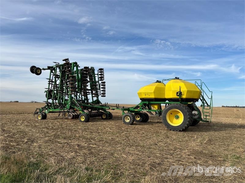 John Deere 1830 61 ft Air Drill 鑽頭