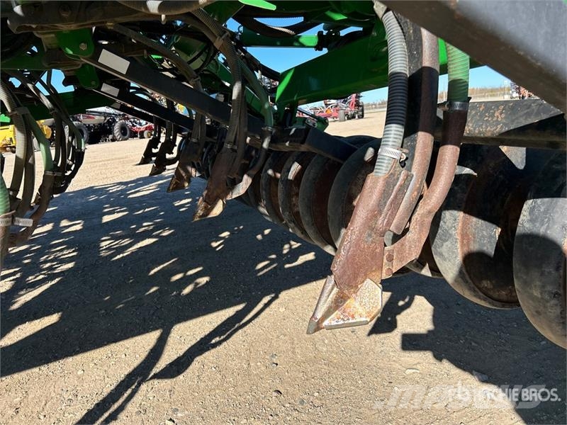 John Deere 1830 61 ft Air Drill 条播机
