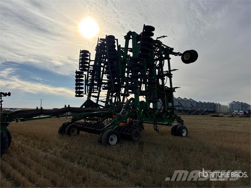 John Deere 1830 61 ft Air Drill 鑽頭