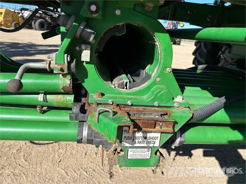 John Deere 1830 61 ft Air Drill 条播机