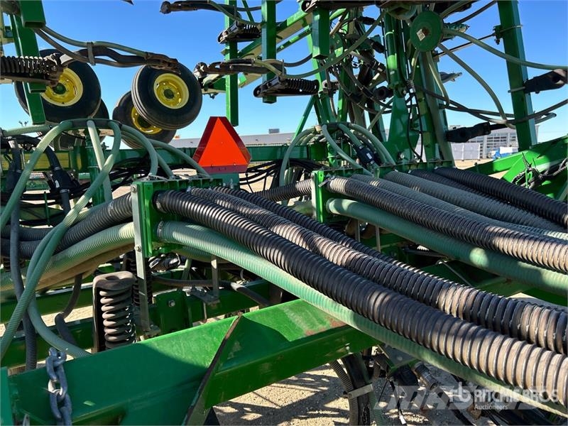 John Deere 1830 61 ft Air Drill 条播机