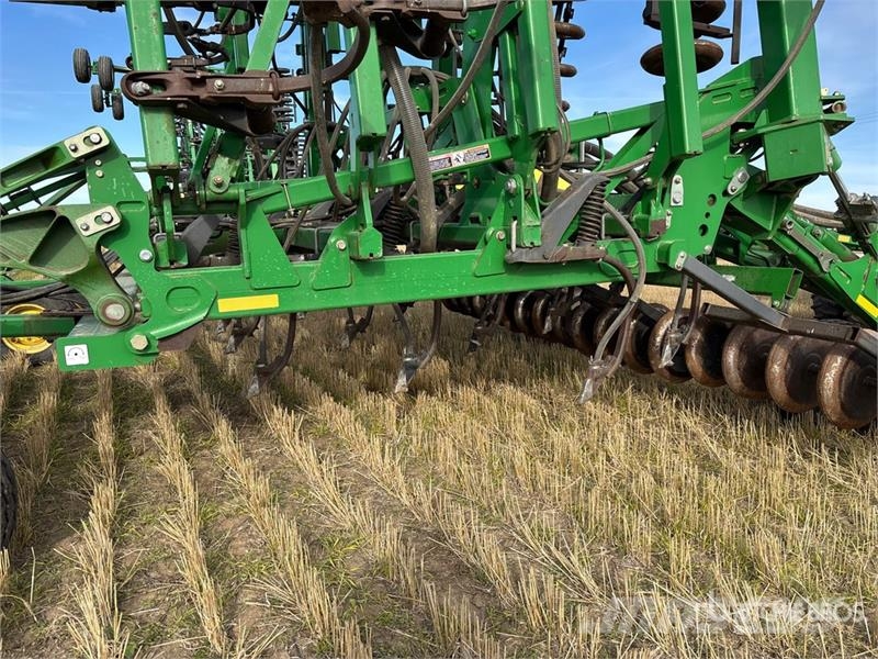 John Deere 1830 61 ft Air Drill 鑽頭