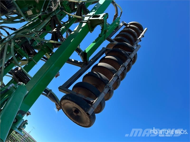 John Deere 1830 61 ft Air Drill 条播机