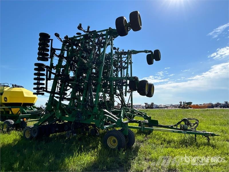 John Deere 1830 61 ft Air Drill 条播机