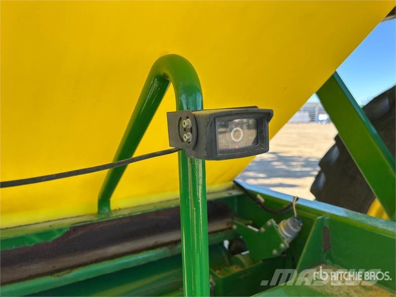 John Deere 1830 61 ft Air Drill 条播机