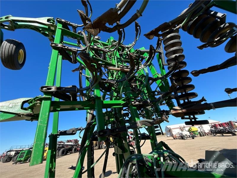 John Deere 1830 61 ft Air Drill 条播机