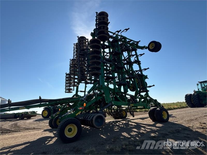 John Deere 1830 61 ft Air Drill Sējmašīnas