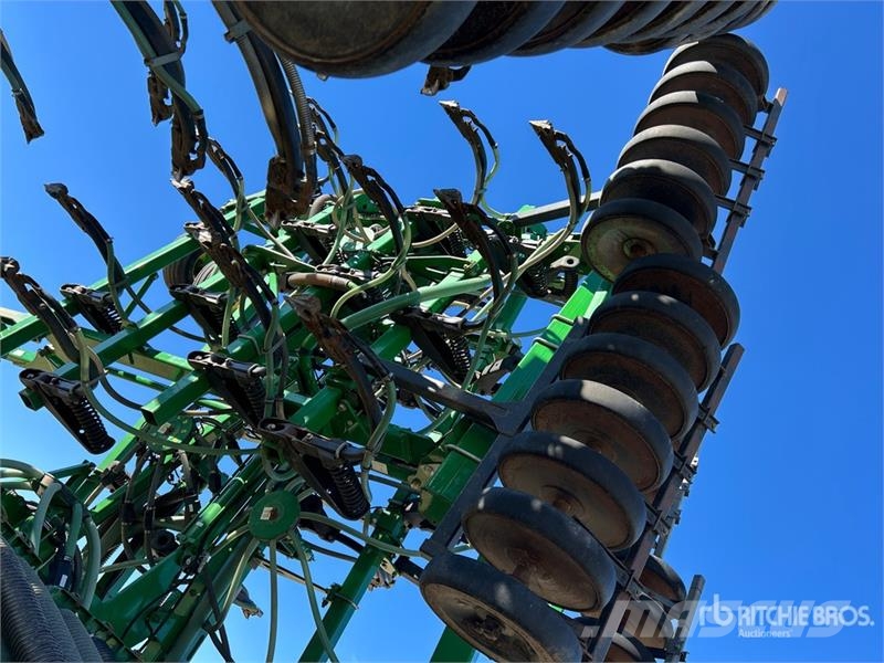 John Deere 1830 61 ft Air Drill 条播机
