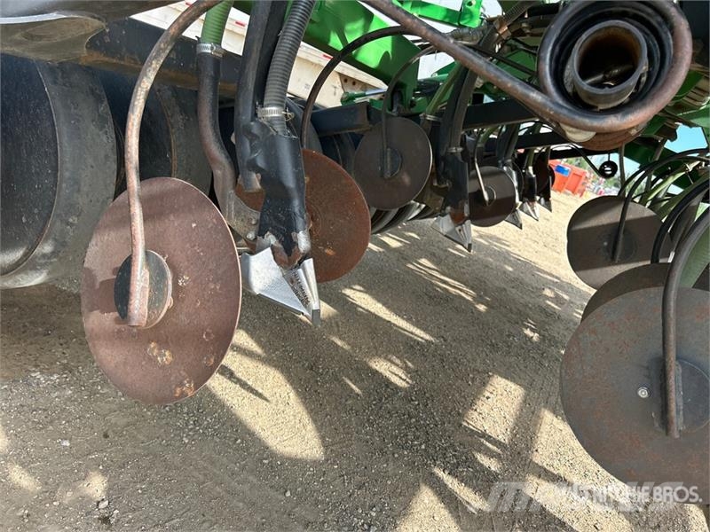 John Deere 1830 61 ft Air Drill 条播机