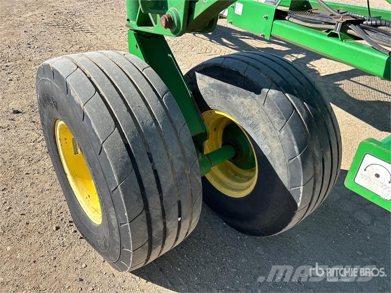 John Deere 1830 61 ft Air Drill 条播机