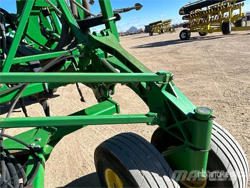 John Deere 1830 61 ft Air Drill 条播机