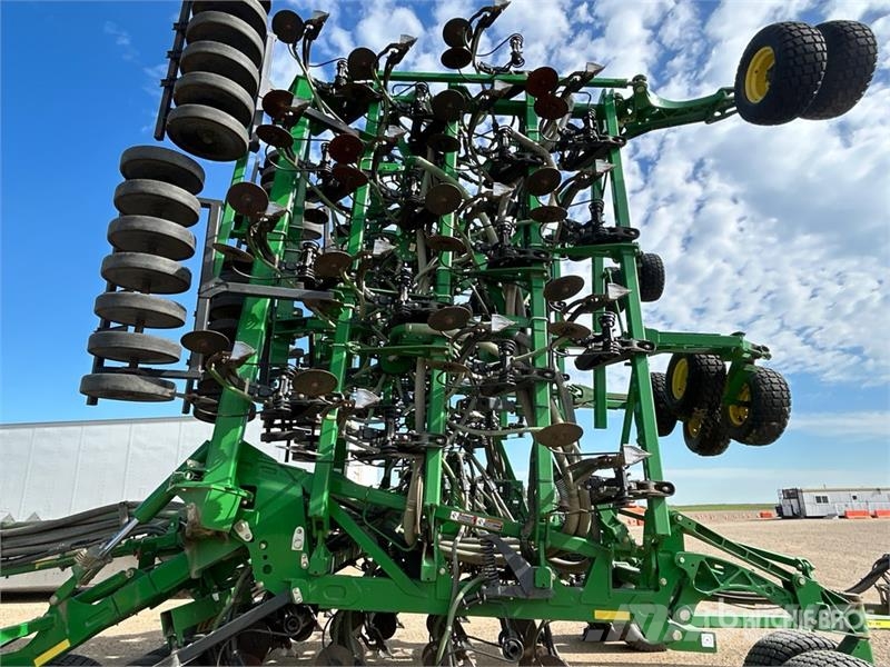 John Deere 1830 61 ft Air Drill 条播机