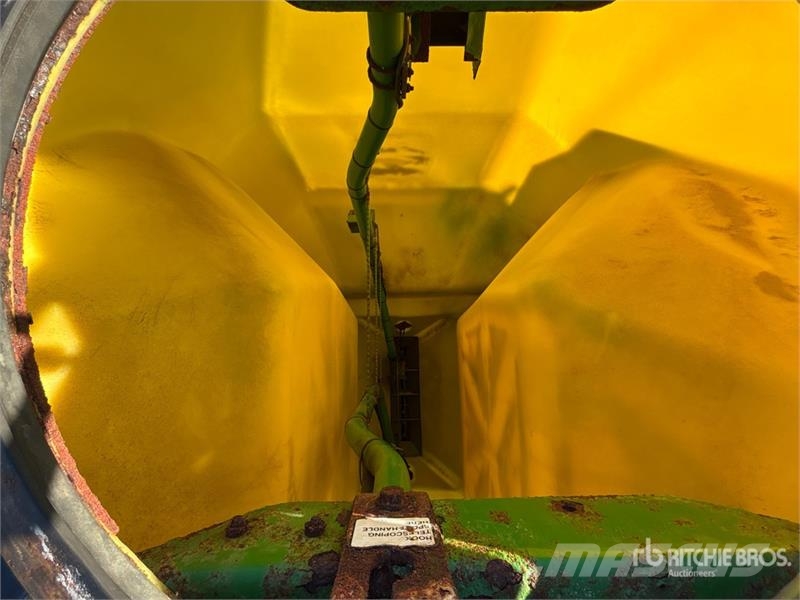 John Deere 1870 鑽頭