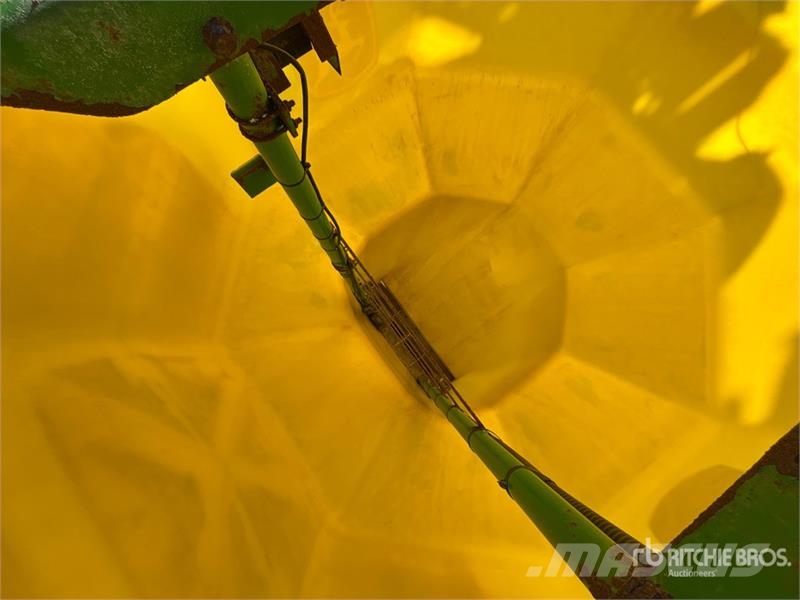 John Deere 1870 鑽頭