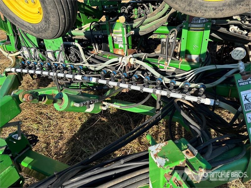 John Deere 1870 鑽頭