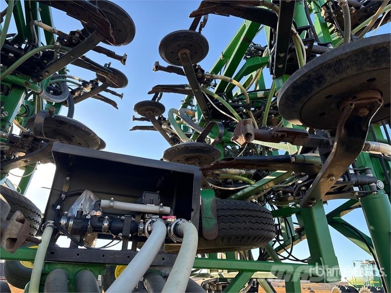 John Deere 1870 鑽頭