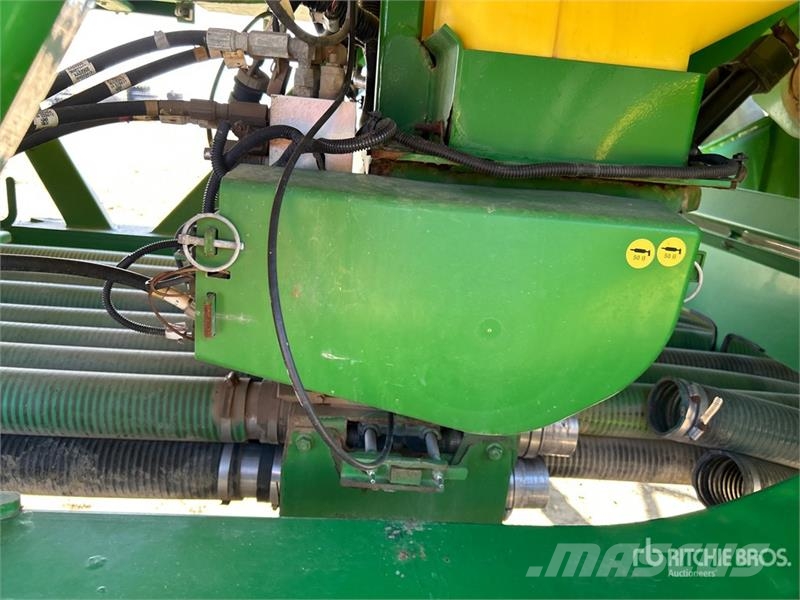 John Deere 1870 76 ft Air Seeder Mibzerler