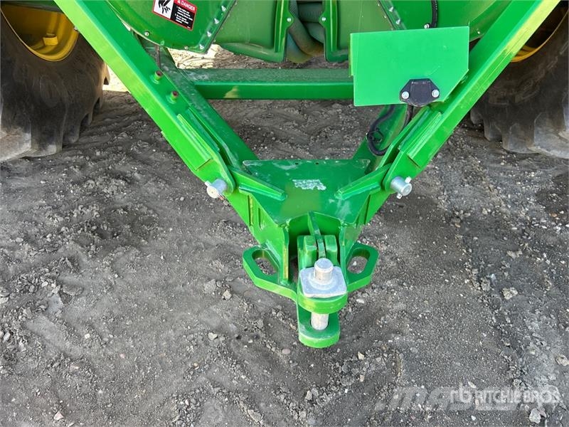 John Deere 1870 76 ft Air Seeder Mibzerler