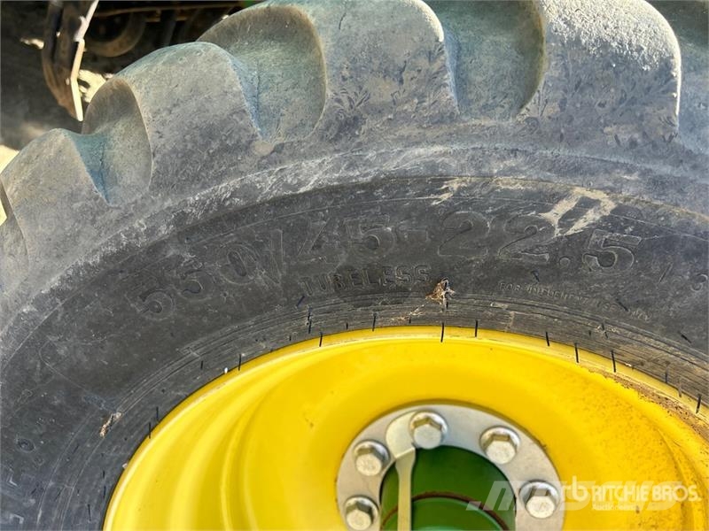 John Deere 1870 76 ft Air Seeder Mibzerler