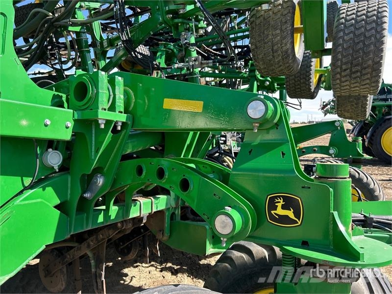 John Deere 1870 76 ft Air Seeder Mibzerler