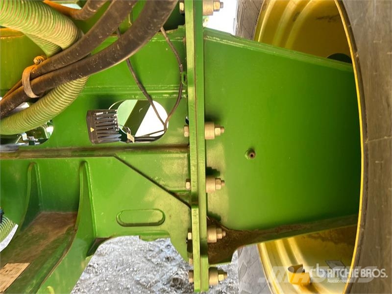 John Deere 1870 76 ft Air Seeder Mibzerler
