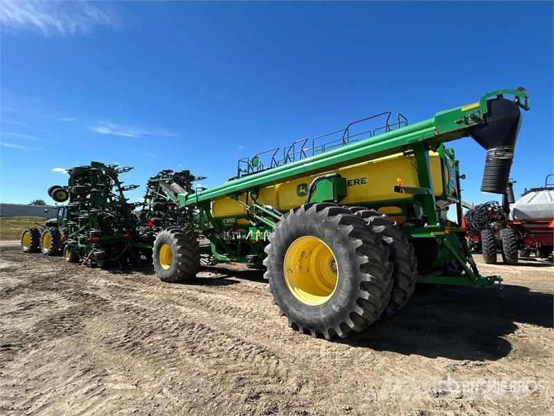 John Deere 1870 76 ft Air Seeder Mibzerler