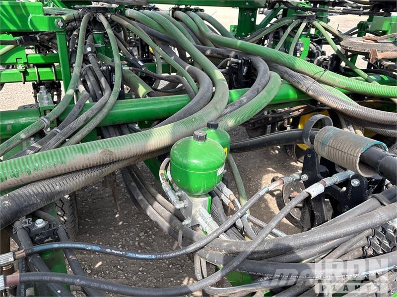 John Deere 1870X 56 ft Air Drill W/ 2016 John Deere 1910 Air Sorvetőgép