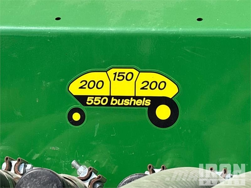 John Deere 1870X 56 ft Air Drill W/ 2016 John Deere 1910 Air Sorvetőgép