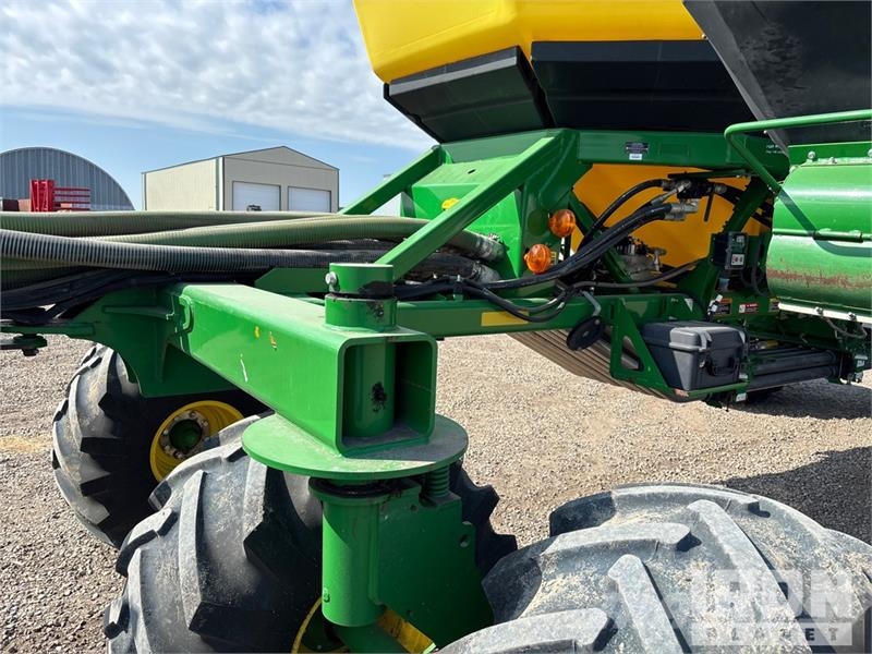 John Deere 1870X 56 ft Air Drill W/ 2016 John Deere 1910 Air Sorvetőgép