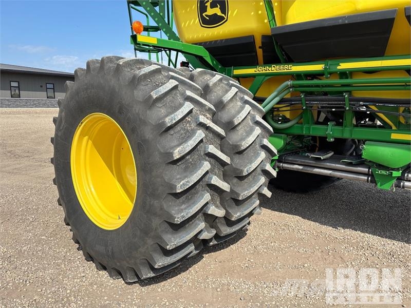John Deere 1870X 56 ft Air Drill W/ 2016 John Deere 1910 Air Sorvetőgép
