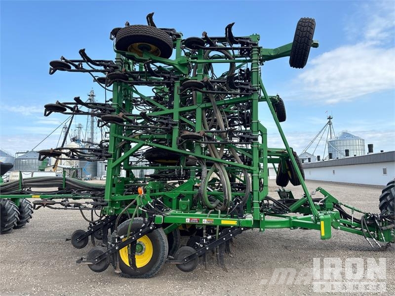 John Deere 1870X 56 ft Air Drill W/ 2016 John Deere 1910 Air Sorvetőgép