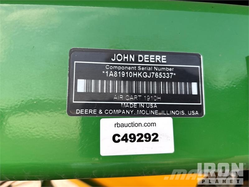 John Deere 1870X 56 ft Air Drill W/ 2016 John Deere 1910 Air Sorvetőgép