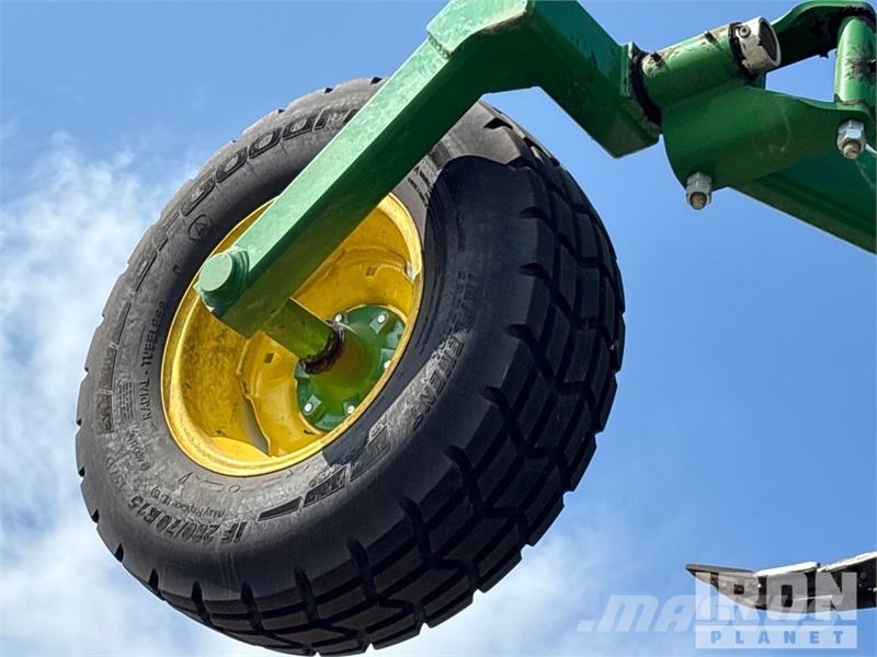 John Deere 1870X 56 ft Air Drill W/ 2016 John Deere 1910 Air Sorvetőgép