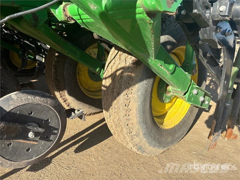 John Deere 1870X Conserva Pack 56 ft Air Drill ドリル