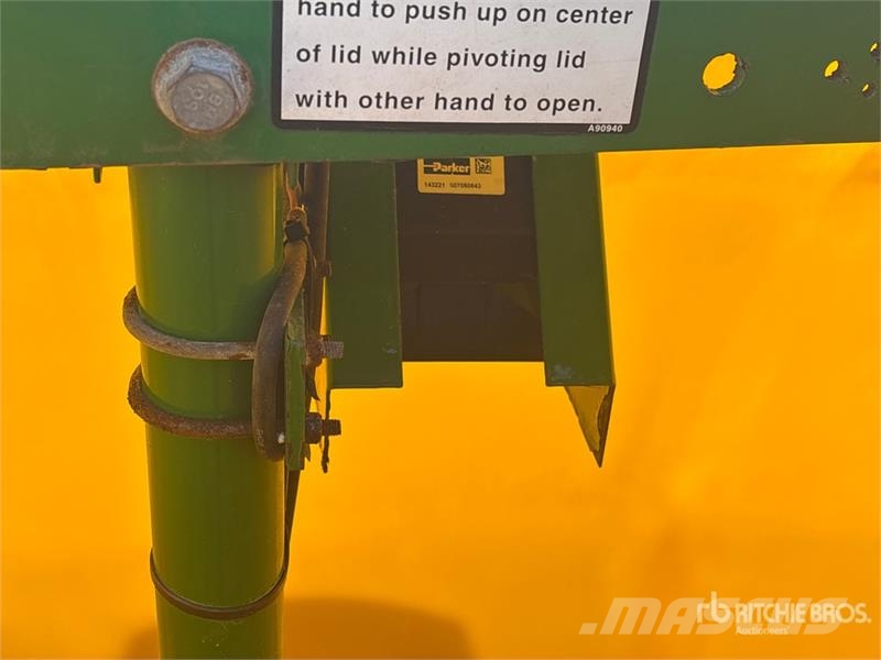 John Deere 1870X Conserva Pack 56 ft Air Drill ドリル