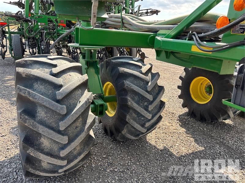 John Deere 1870X Conserva Pack 56 ft Air Drill Sejačice