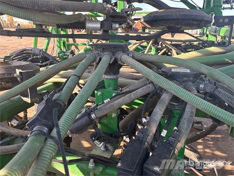 John Deere 1870X Conserva Pack 56 ft Air Drill ドリル