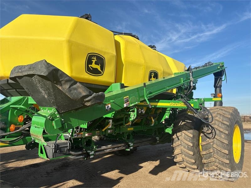 John Deere 1870X Conserva Pack 56 ft Air Drill ドリル