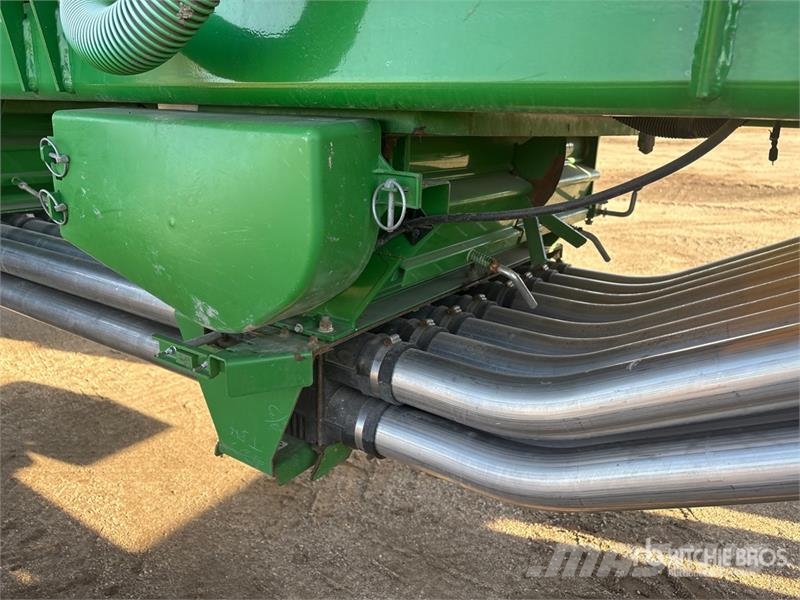 John Deere 1870X Conserva Pack 56 ft Air Drill ドリル