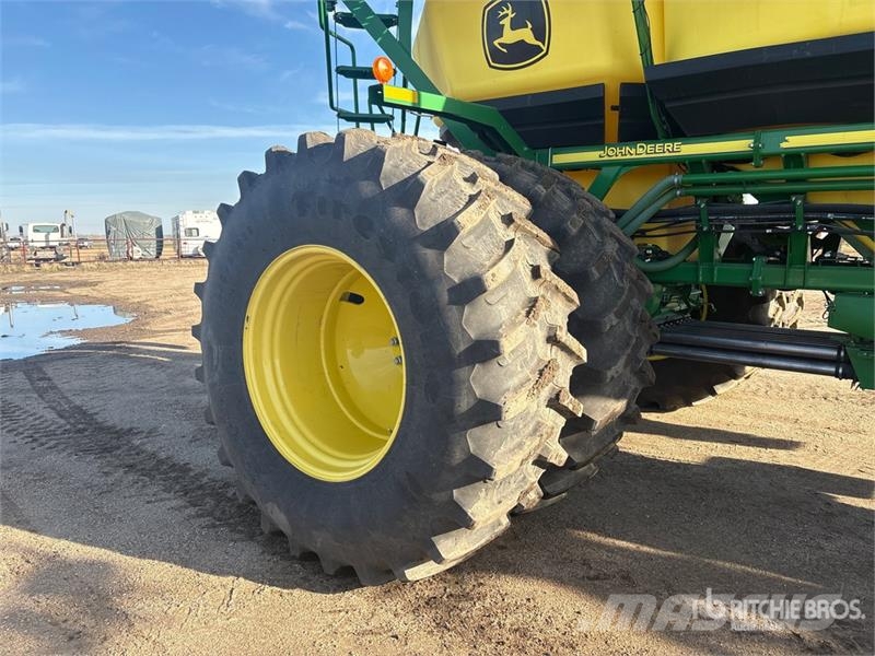 John Deere 1870X Conserva Pack 56 ft Air Drill ドリル