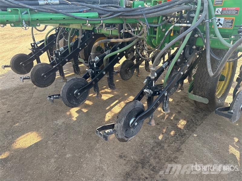 John Deere 1870X Conserva Pack 56 ft Air Drill ドリル