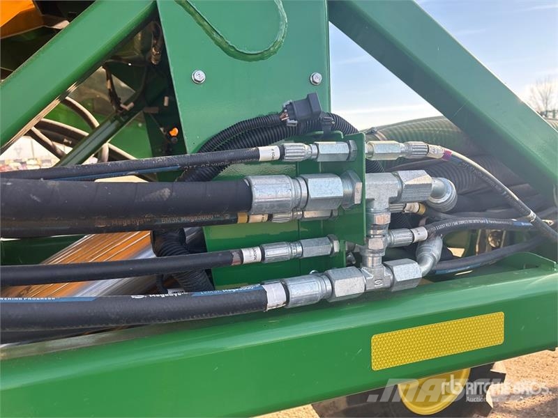 John Deere 1870X Conserva Pack 56 ft Air Drill ドリル