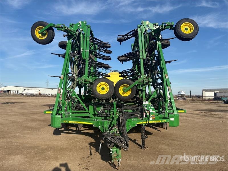 John Deere 1870X Conserva Pack 56 ft Air Drill ドリル