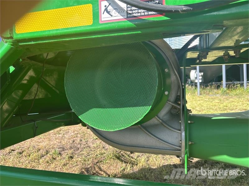 John Deere 1910 Mechanické sejačky